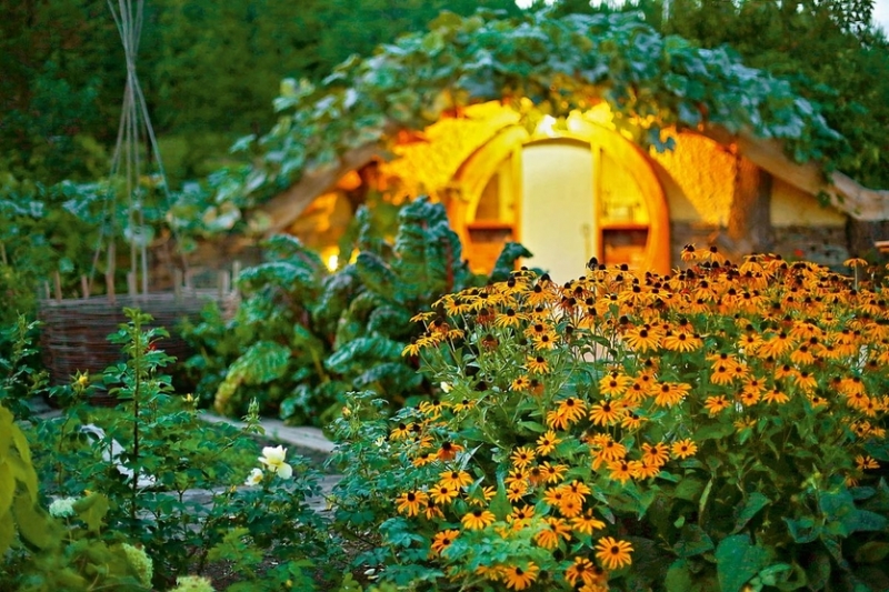 Родом из детства: ностальгический сад на участке в Тарусе
